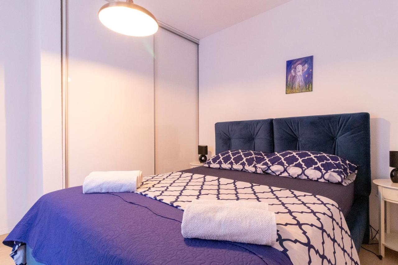 Apartmani Olivia Bibinje Exterior photo